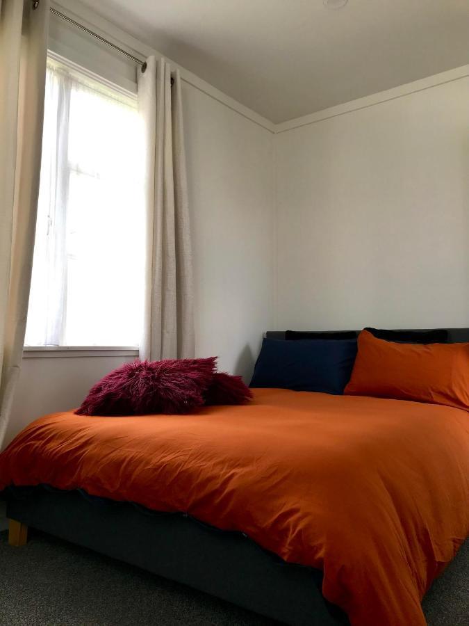 Bright & Comfy Stay In Newly Renovated Home With Parking Окленд Экстерьер фото
