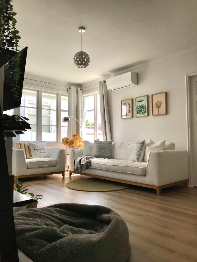 Bright & Comfy Stay In Newly Renovated Home With Parking Окленд Экстерьер фото